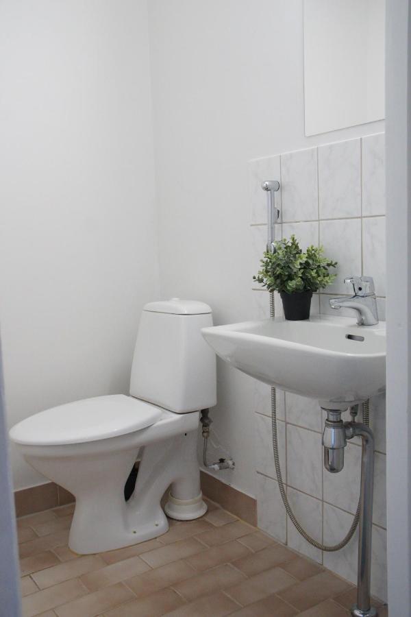 3-Room Apartment In Oulu Center, Parking エクステリア 写真