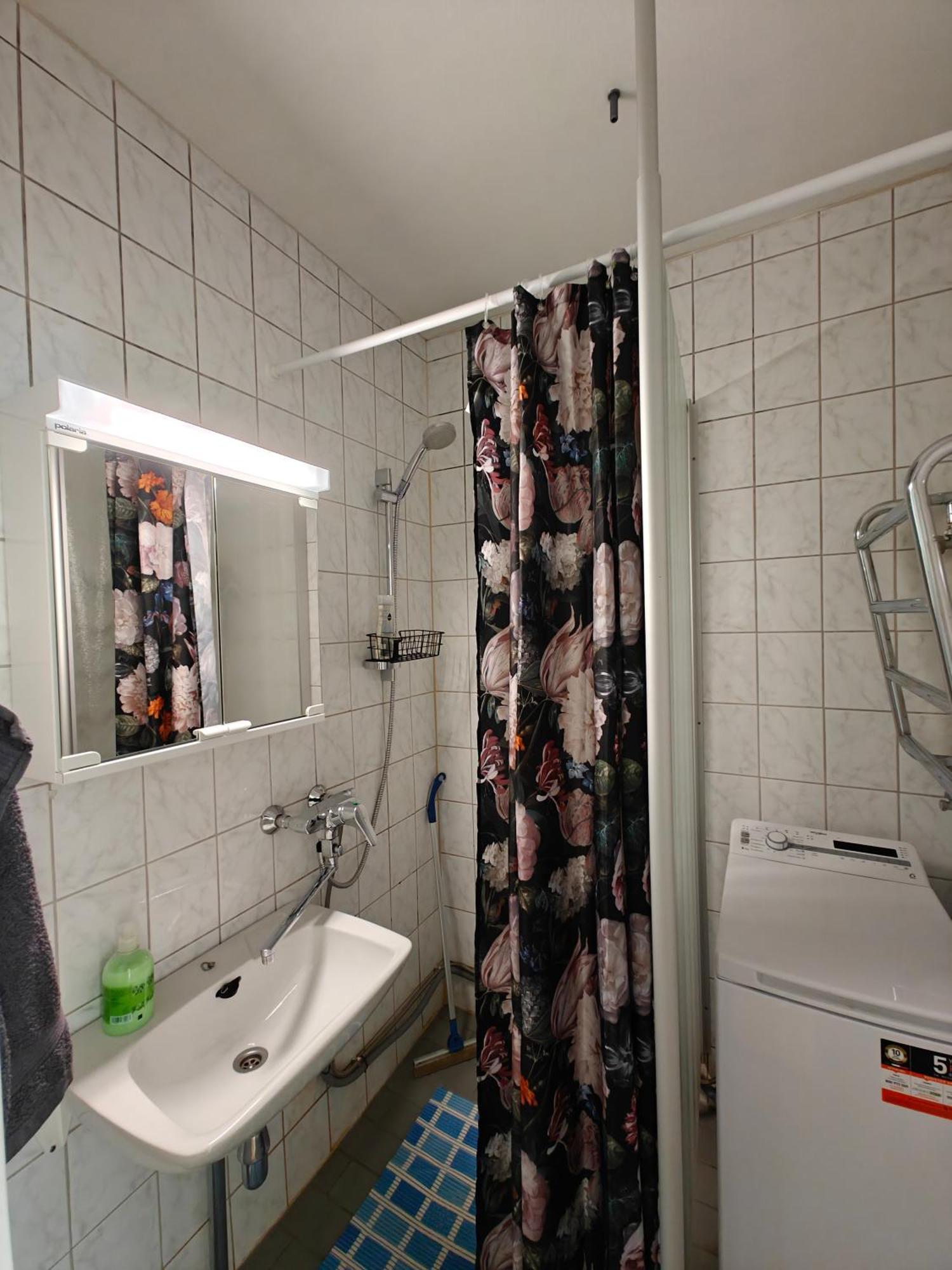 3-Room Apartment In Oulu Center, Parking エクステリア 写真